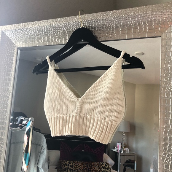 Brandy Melville Festival Knit Bralette Crop - Picture 3 of 7